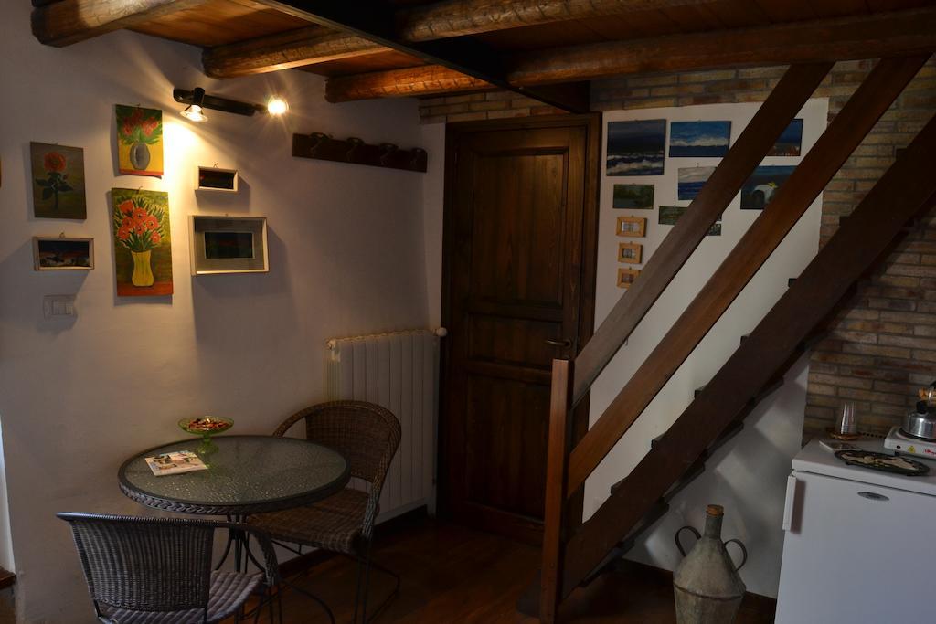 La Casa Del Pittore Di Petralia Петралия Сопрана Стая снимка