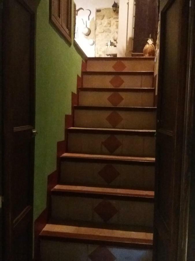 La Casa Del Pittore Di Petralia Петралия Сопрана Екстериор снимка